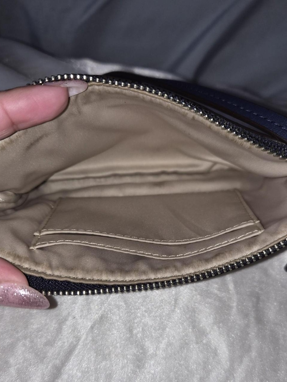 GUC Coach Bleecker Small Wristlet - Picture 6 of 6